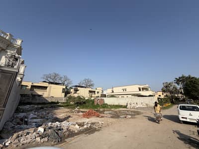 31 Marla Plot For Sale Ghazi Road Double Barrier Cantt Sialkot