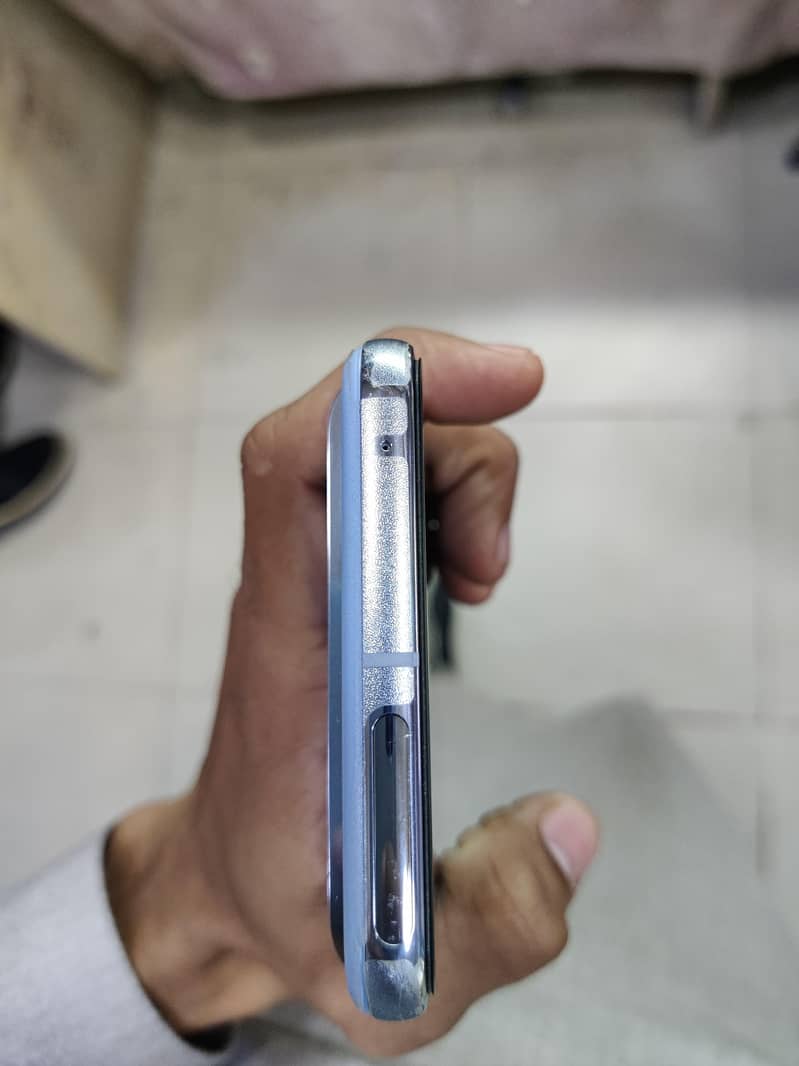 GOOGLE PIXEL 8 PRO 3