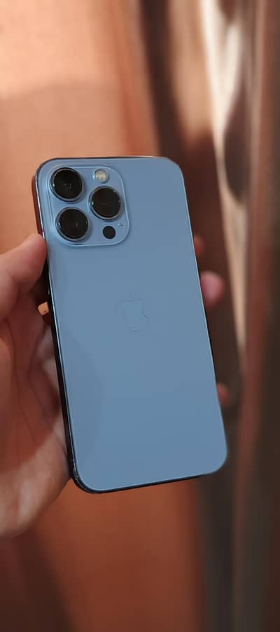 iphone 13 pro ( Factory unlock )