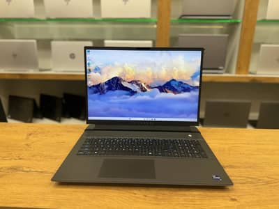 Dell Alienware M18 - Core i9-13th Gen / 64GB- 2TB / Rtx 4080 Gaming L