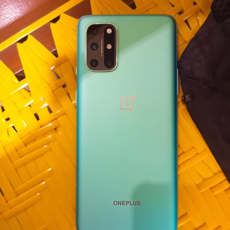 one plus 8t 0