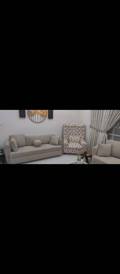 Brand new 8 seater Sofa set