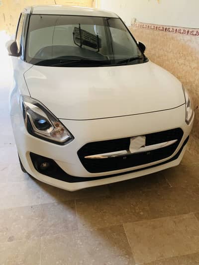 Suzuki Swift glx 2025