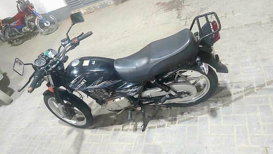 Suzuki GS SE 150