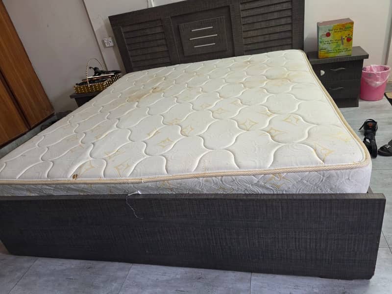 Double Bed Frame | Side Tables | Dressing Table 0