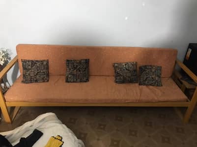 6 seater single piece iron sofa