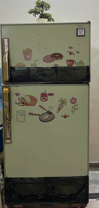 Refrigerator for sale