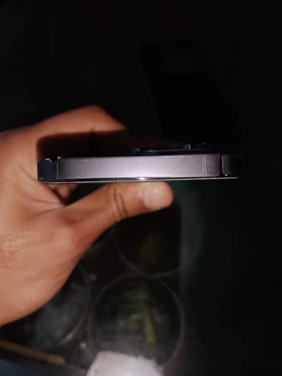 Iphone 14 pro official PTA Approved