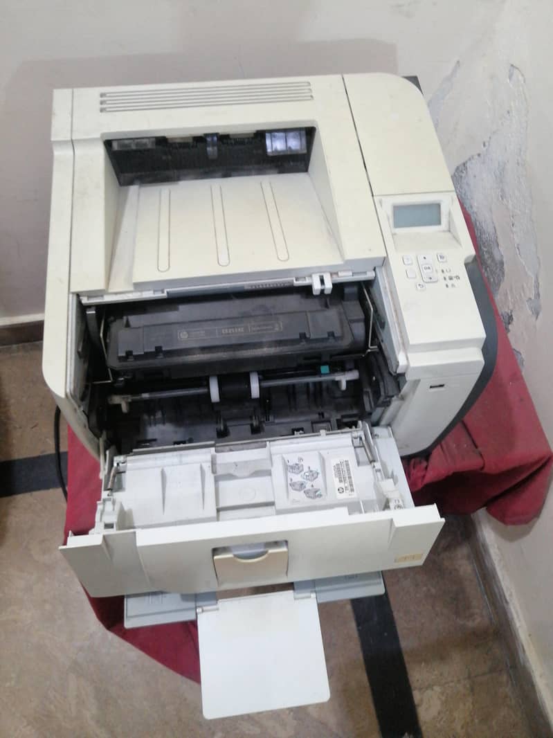 HP printer available 3
