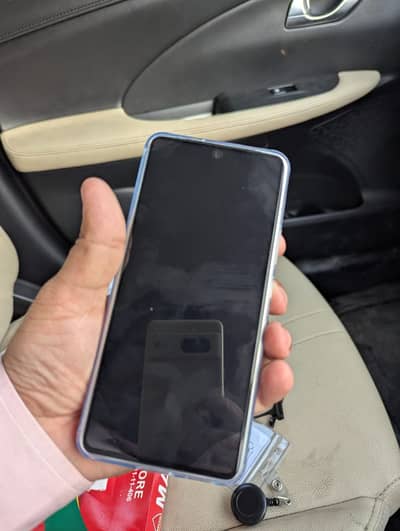 Vivo Y400 (8/ 256GB ) – Brand New | 12 Months Warranty || Box Open