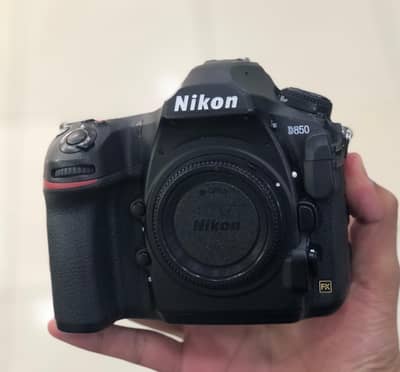 D850 body