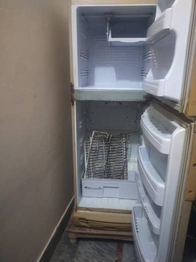 PEL FRIDGE