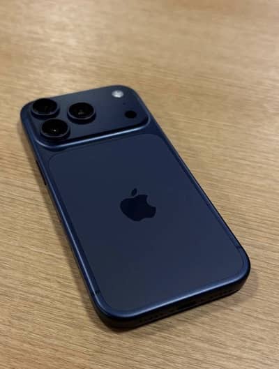 17 Pro Max 512 GB Deep Blue with Full Sim Time