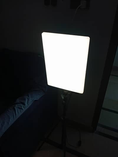 PLOKAMA Live P-19 Professional Photography/Videography LED Fill Light