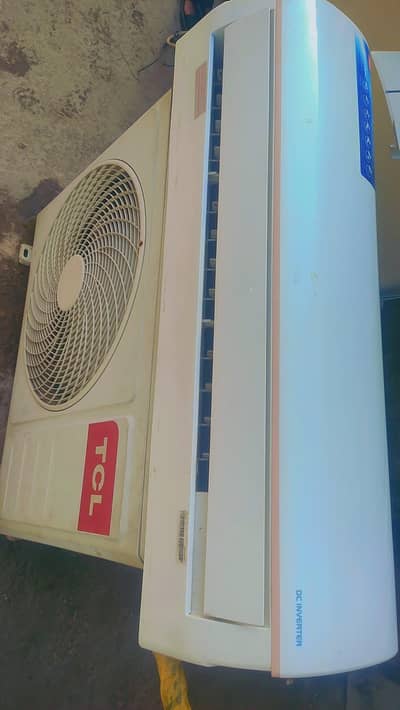 2 Ton T C L inverter A C condition 10/10 urgent sale need for money