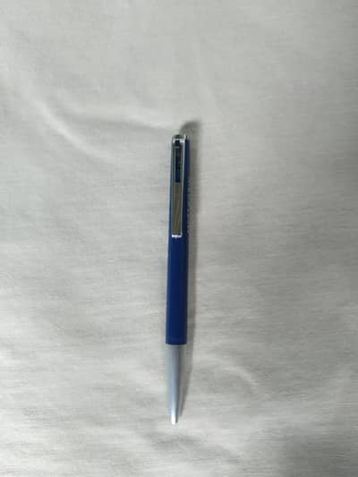 montblac ball pen