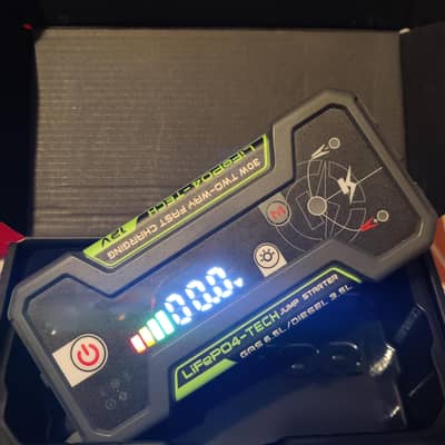 Brand New Boxed pack Never used Jump Starter