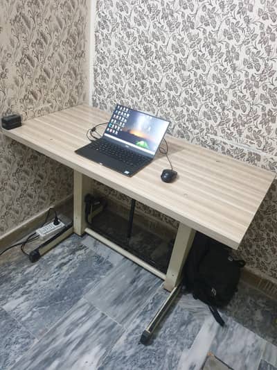 Study Table for Sale Hight adjustable working while standing
