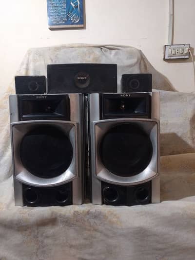 sony speakr & srounder