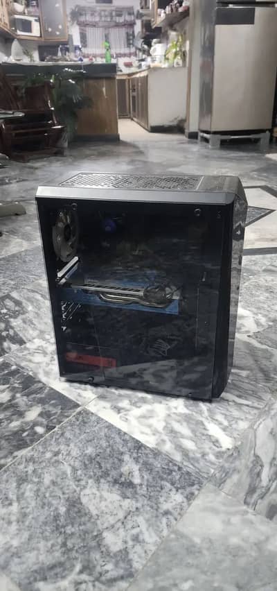 Gaming pc with monitor