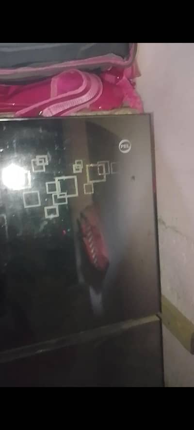 sub ok h Bhai vip cheez h glass soe me