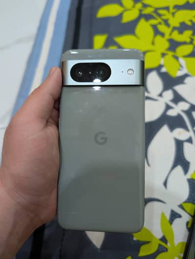 Google Pixel 8
