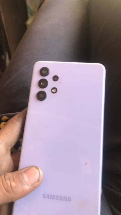 Samsung a32 with box urgent sale