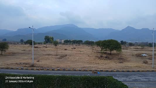 Bahria town ph 8, 5 Marla