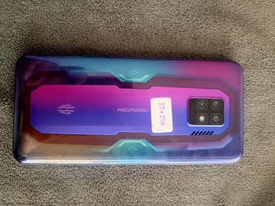 red majic 7pro 12/256 full okay set 2 day's granty