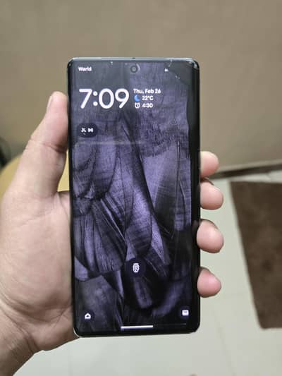 Google Pixel 7 Pro for sale read ad