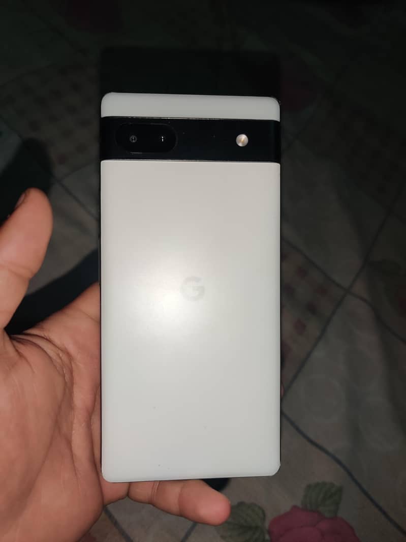 Google Pixel 6a 1