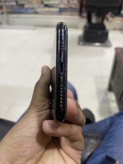 I phone xs max pta approved