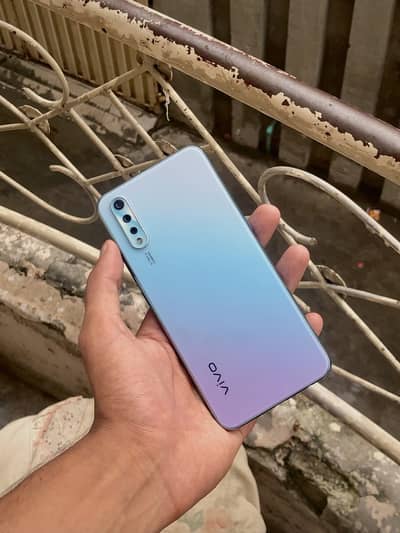 Vivo s1 8GP/256GP WITH BOX And Charger PTA APPROVED 10/10 condition