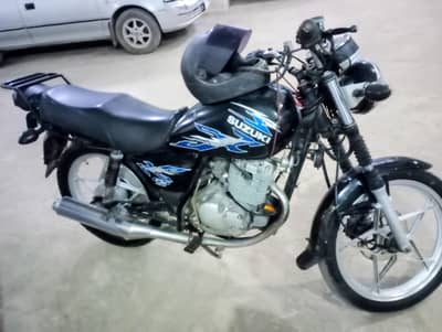 Suzuki gs 150 se