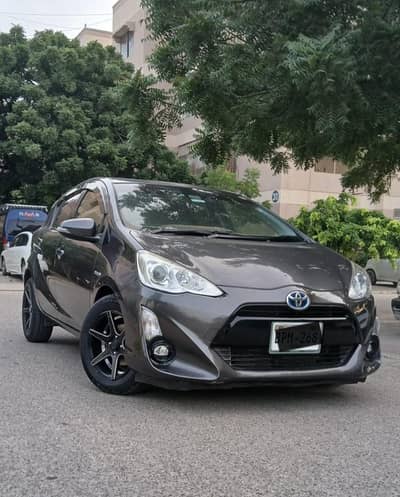 Toyota Aqua 2016 / 2019 Grey Metallic  army officer maintianed