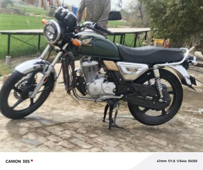 Honda CG 150 Green | 2025 Model | 5000km Driven | 10/10 Condition