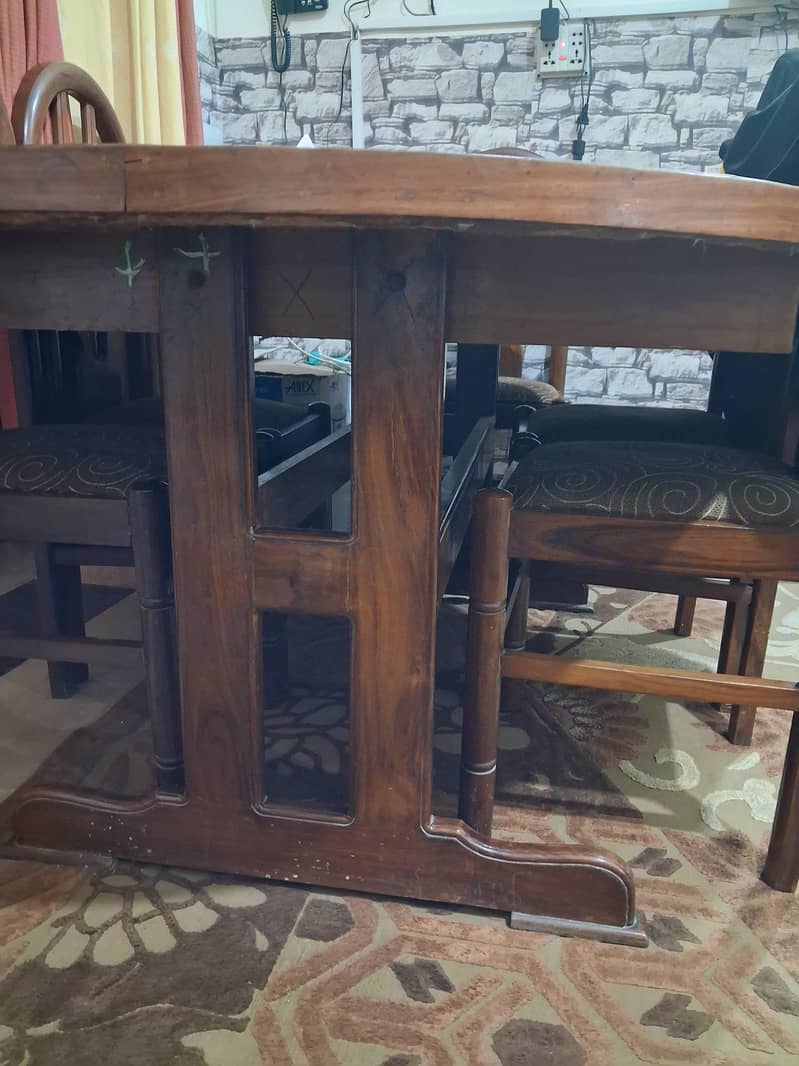 6 seater dining table 1