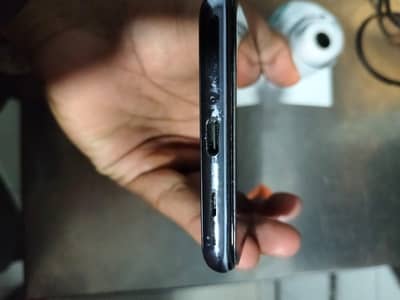 one plus norde 2 5g simple shades on screen but show Kam hota