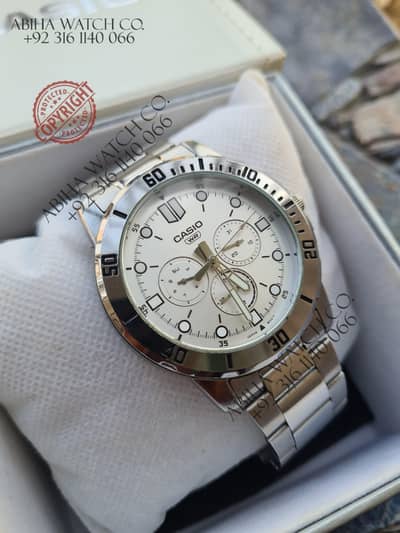 Casio MTP-VD300D-7E men's analog watch with Multifunction feature.