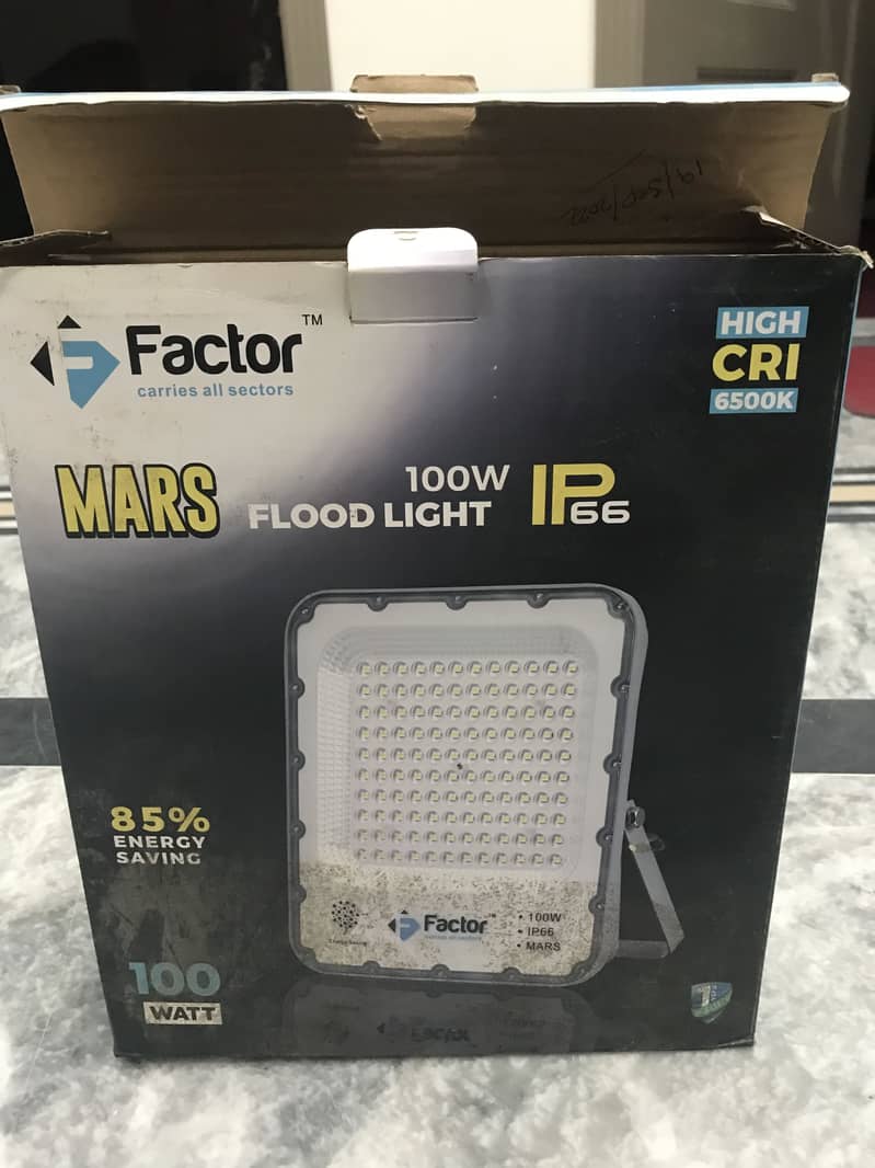 Factor Led light 0