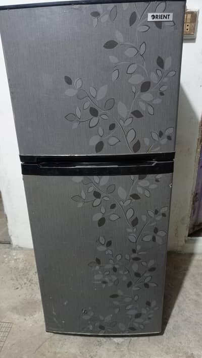 Medium size orient refrigerator