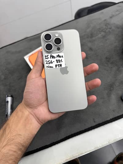 iPhone 15 pro max 256 GB