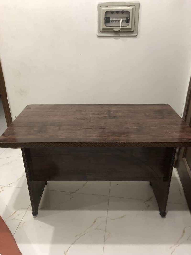 Office table 0