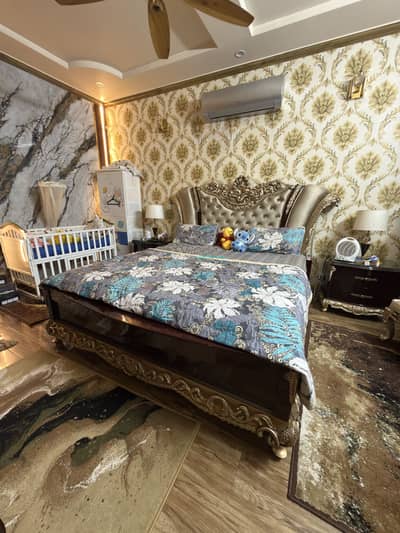 Genuine Fantac bed set