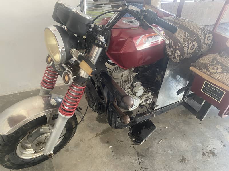 Loader ricksha good condition 1