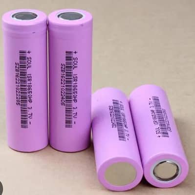 12 watt ki light or fan