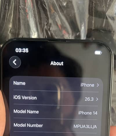 One Hand used phone first owner