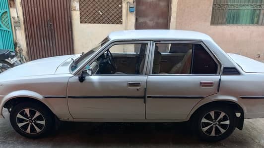 Toyota Corolla ke 70 1982