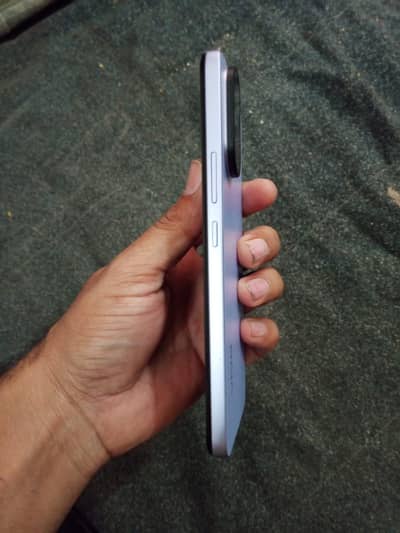 Vivo v60 5G lite 12/256