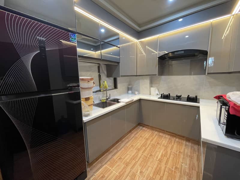 2 BED ATTACHED BATH FULLY FURNISHED ULTRA LUXURY APARTMENT AVAILABLE FOR SALE IN TOPCITY-1 ISLAMABAD 4